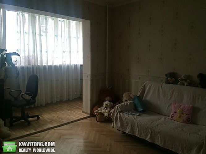 Sell 3-room apartment. Киев,  Харьковское шоссе — photo 1