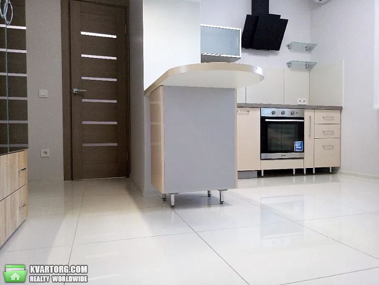 Rent out 1-room apartment. Киев,  Чавдар — photo 1