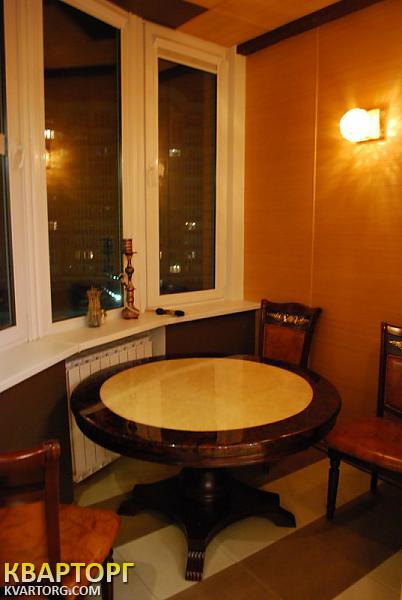 Rent out 1-room apartment. Киев,  Героев Сталинграда пр — photo 4