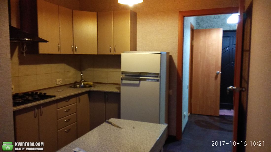 Rent out 1-room apartment. Киев,  Яблоневая — photo 4