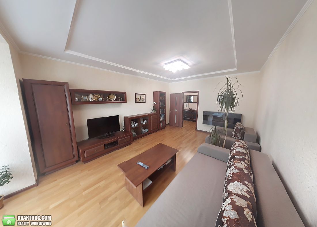 Sell 3-room apartment. Киев,  Ломоносова — photo 1
