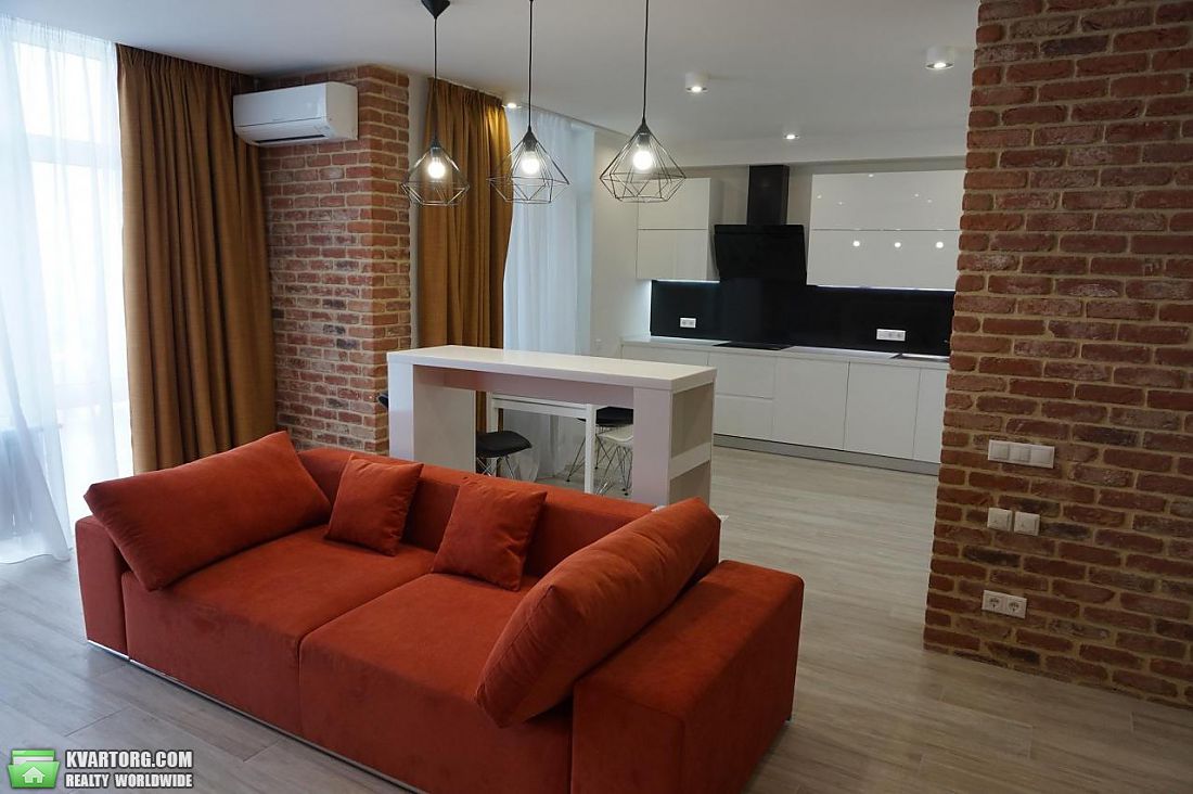 Rent out 2-room apartment. Киев, Сикорского — photo 1