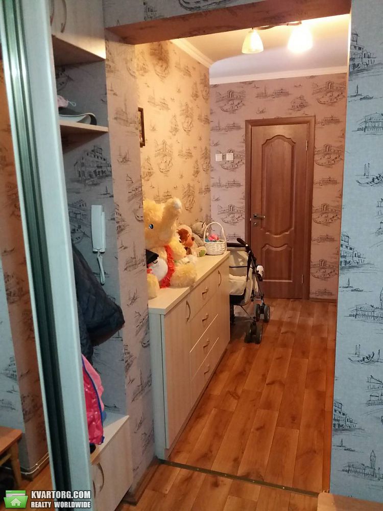 Sell 2-room apartment. Киев,  Драгомирова — photo 1