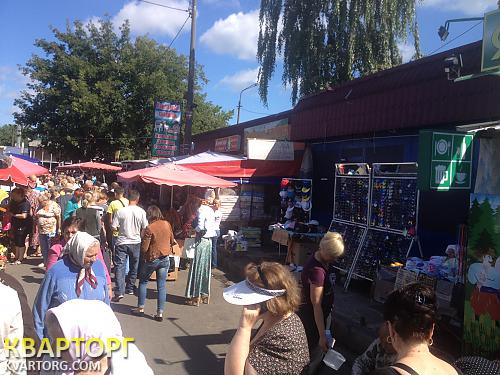 Rent out shop. Киев,  м. Лесная — photo 3