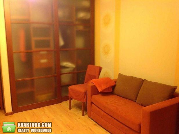Rent out 1-room apartment. Киев,  Героев Сталинграда пр — photo 3