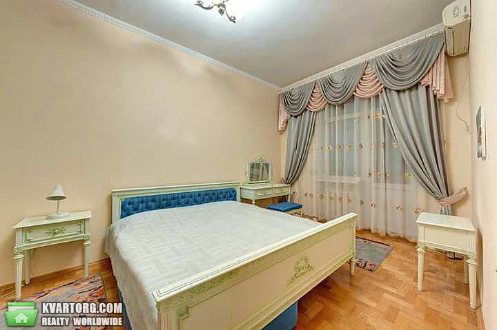 Rent out 2-room apartment. Киев,  Институтская — photo 2