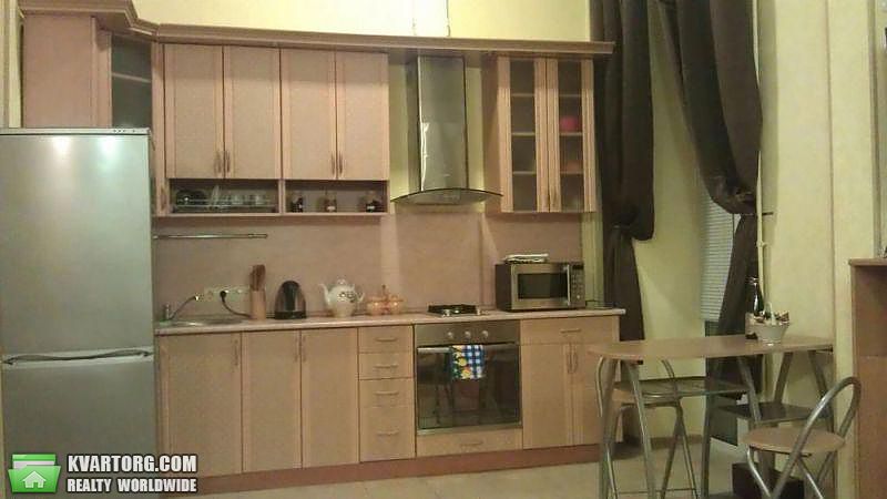 Rent out 1-room apartment. Киев,  Тарасовская — photo 1