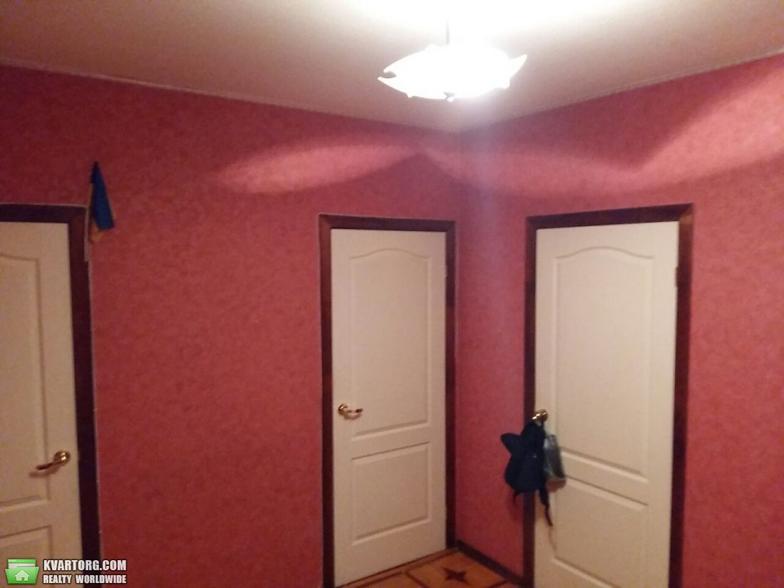 Sell 3-room apartment. Киев,  Харьковское шоссе — photo 2