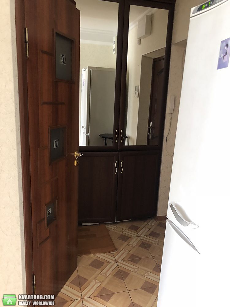 Rent out 1-room apartment. Киев,  Голосеевский пр — photo 8