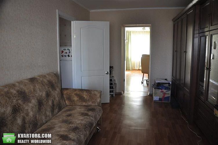 Sell 2-room apartment. Киев,  Дегтяревская — photo 3