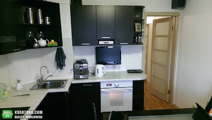 Sell 1-room apartment. Киев,  Олевская — photo 3