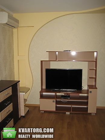 Rent out 2-room apartment. Днепропетровск, Ярослава Мудрого — photo 4