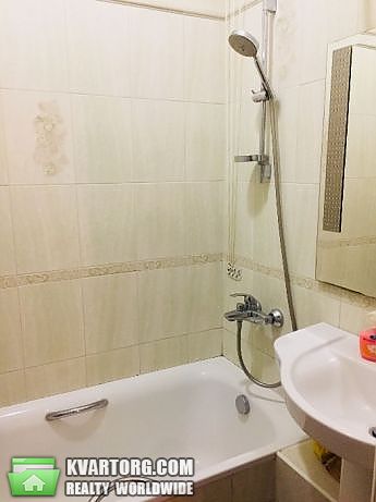 Rent out 2-room apartment. Киев, Владимирская — photo 4