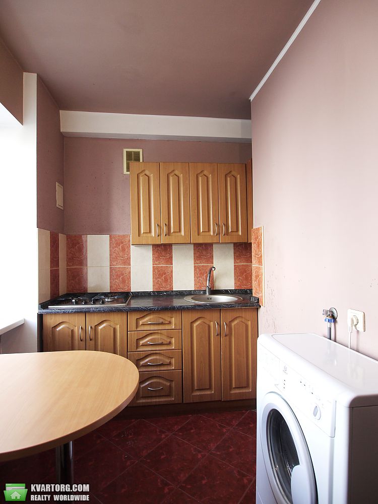 Sell 2-room apartment. Киев,  Студенческая — photo 7
