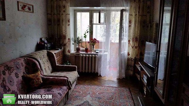 Sell 1-room apartment. Киев,  Вышгородская — photo 1