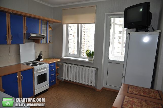 Rent out 1-room apartment. Киев,  Саперно-Слободская — photo 3