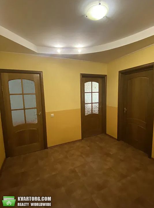 Rent out 3-room apartment. Киев, урловская — photo 5