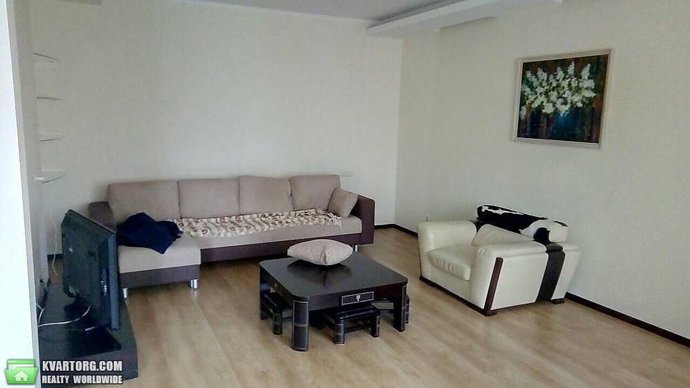 Rent out 3-room apartment. Киев,  Леси Украинки бул — photo 1