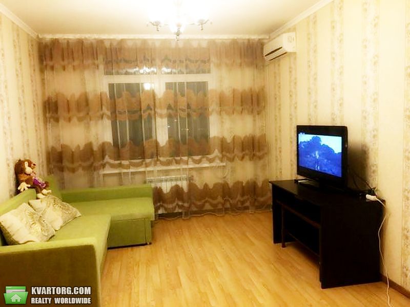 Rent out 1-room apartment. Киев, сикорского — photo 10