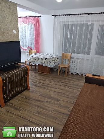 Rent out 2-room apartment. Киев,  Миропольская — photo 2