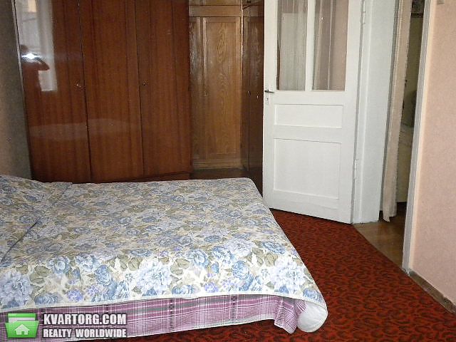Rent out 2-room apartment. Киев,  Большая Васильковская — photo 4