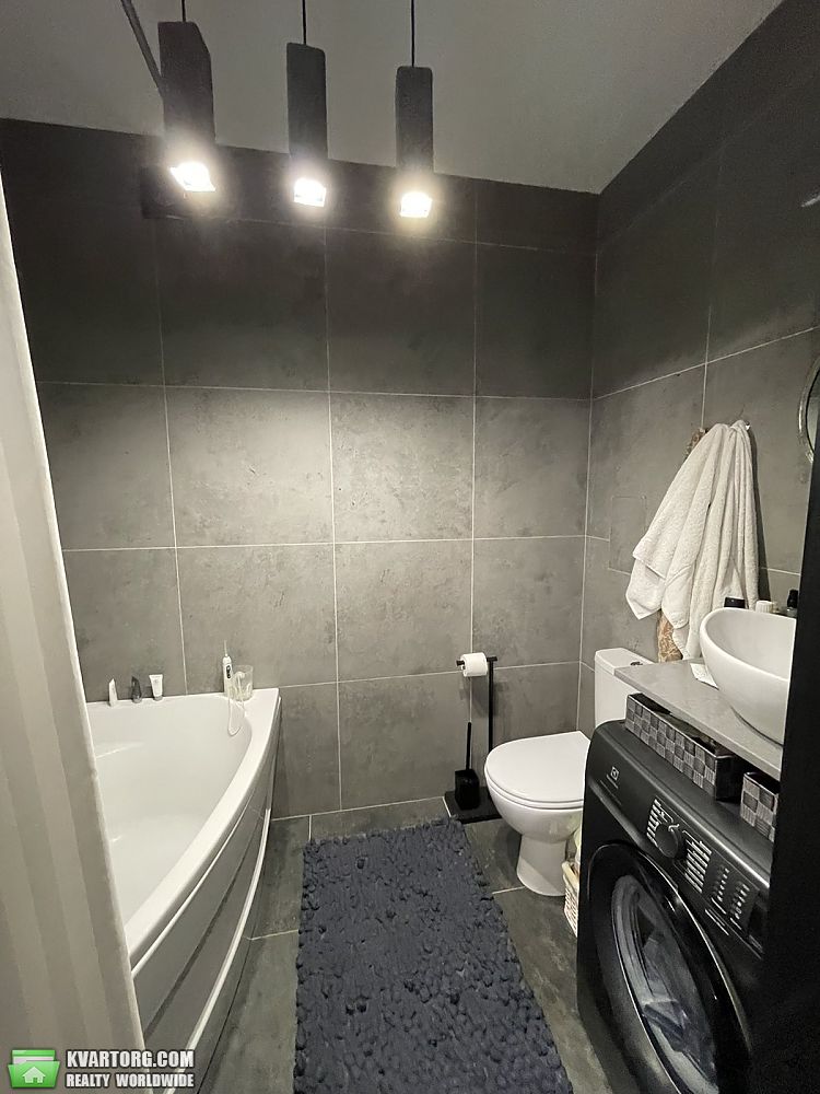 продам 3-комнатную квартиру. Киевская обл.,  Молодёжная - фото 4