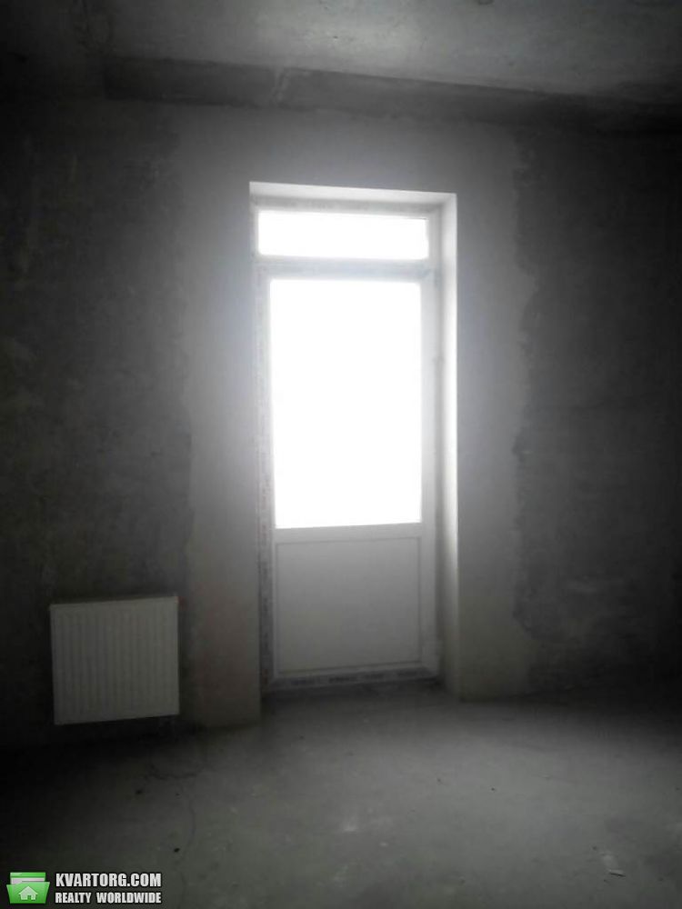 Sell 2-room apartment. Киев,  Олевская — photo 3
