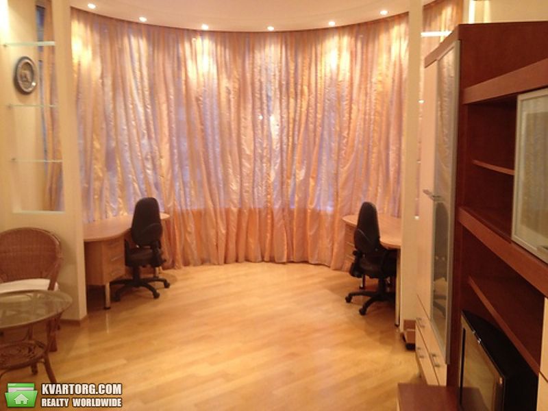 Rent out 3-room apartment. Киев,  Дмитриевская — photo 6