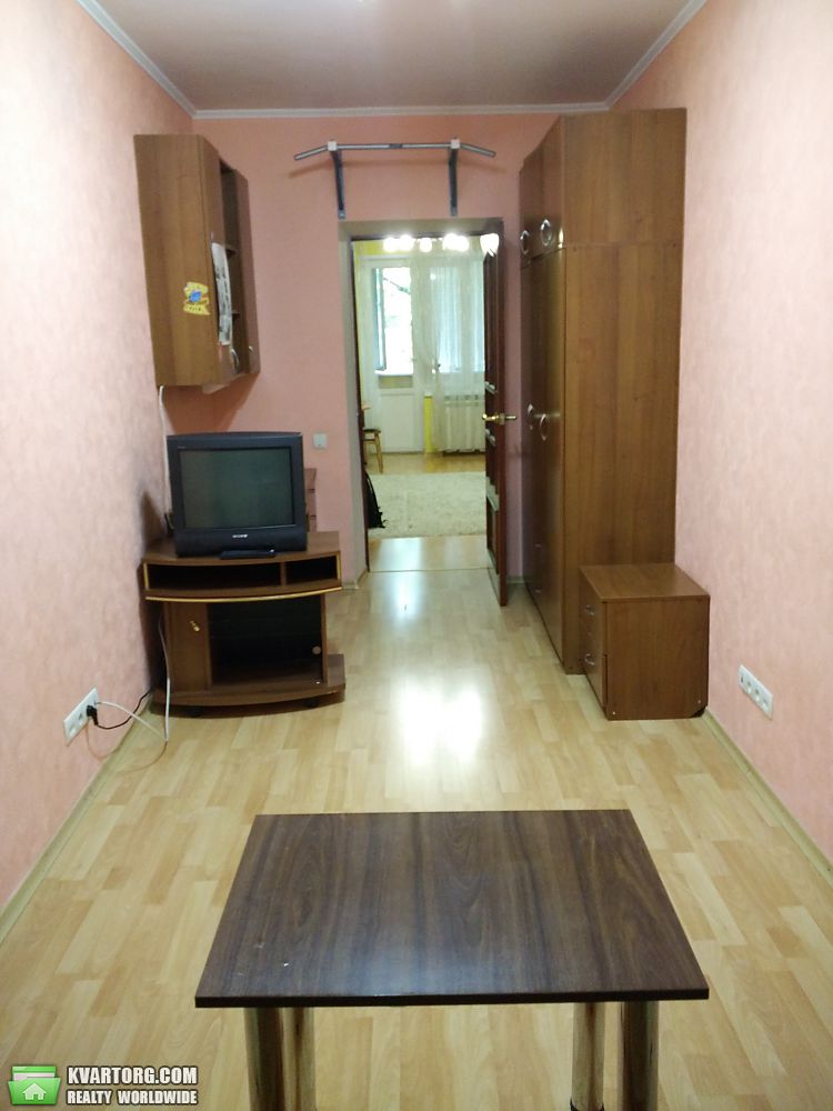 Rent out 2-room apartment. Киев,  Контрактовая пл — photo 6