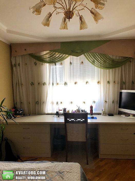 Sell 3-room apartment. Киев,  Порика — photo 5