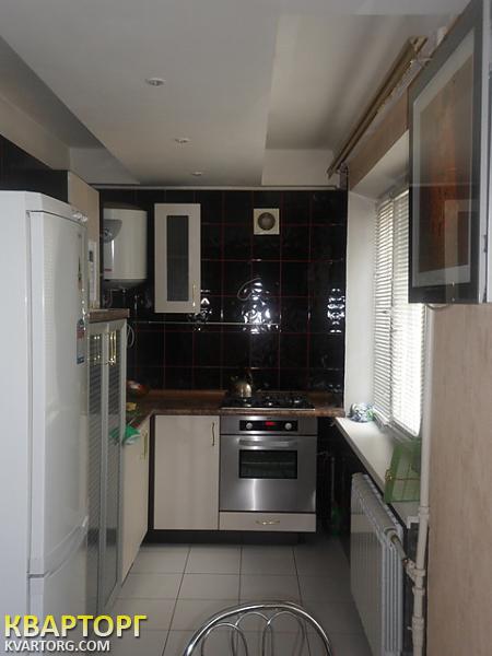 Rent out 2-room apartment. Киев,  Гончара — photo 4