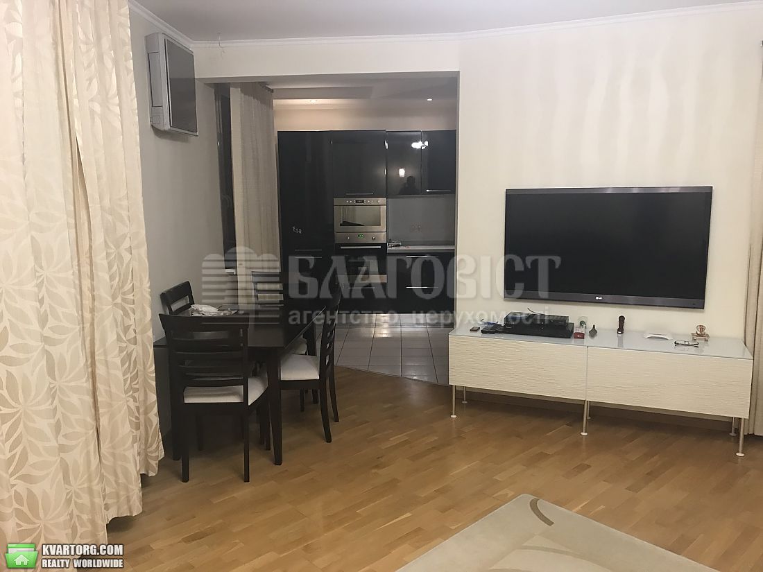 Rent out 3-room apartment. Киев,  Княжий Затон — photo 8