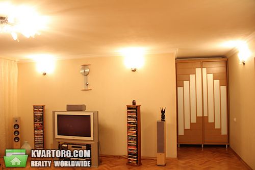 Sell 4-room apartment. Днепропетровск, Высоковольтная — photo 1