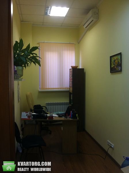 Rent out office. Киев, Межигорская — photo 2