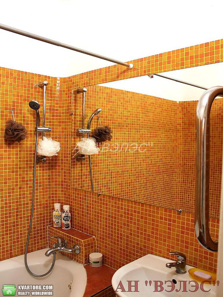 Sell 3-room apartment. Киев,  Старонаводницкая — photo 3