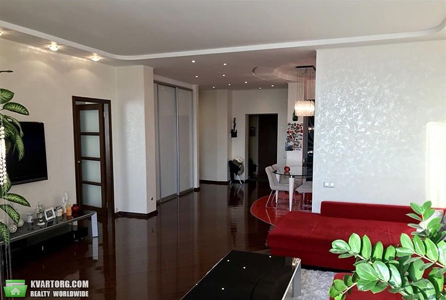 Rent out 4-room apartment. Одесса, Среднефонтанская — photo 2