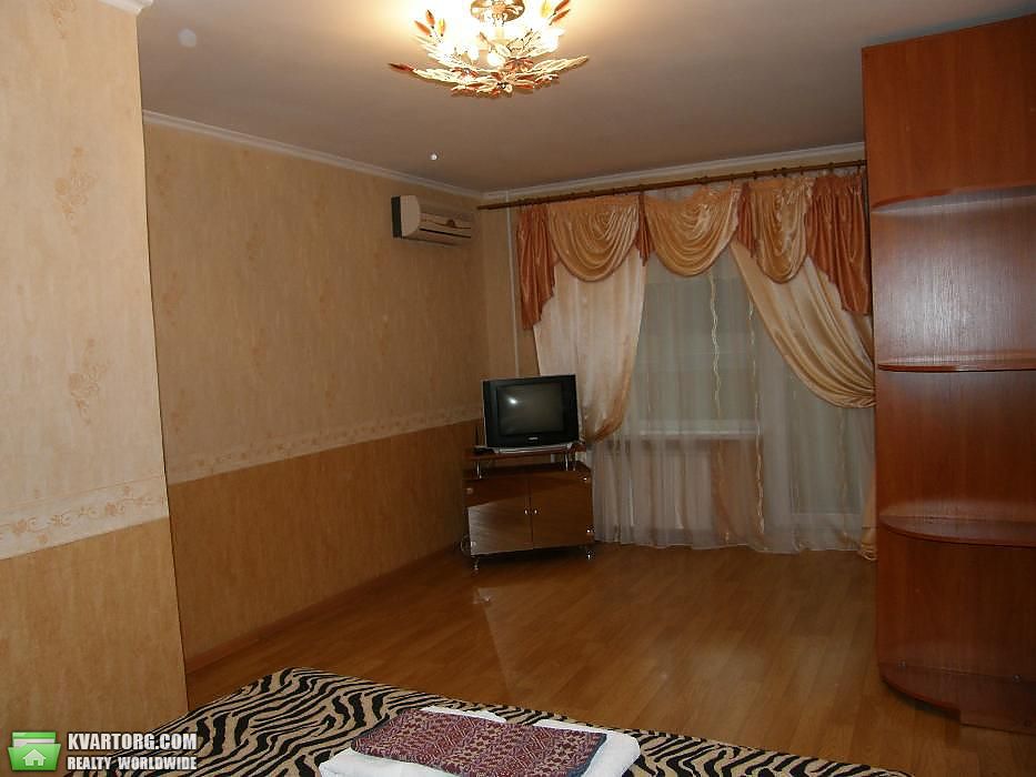 Sell 1-room apartment. Киев,  Жилянская — photo 6