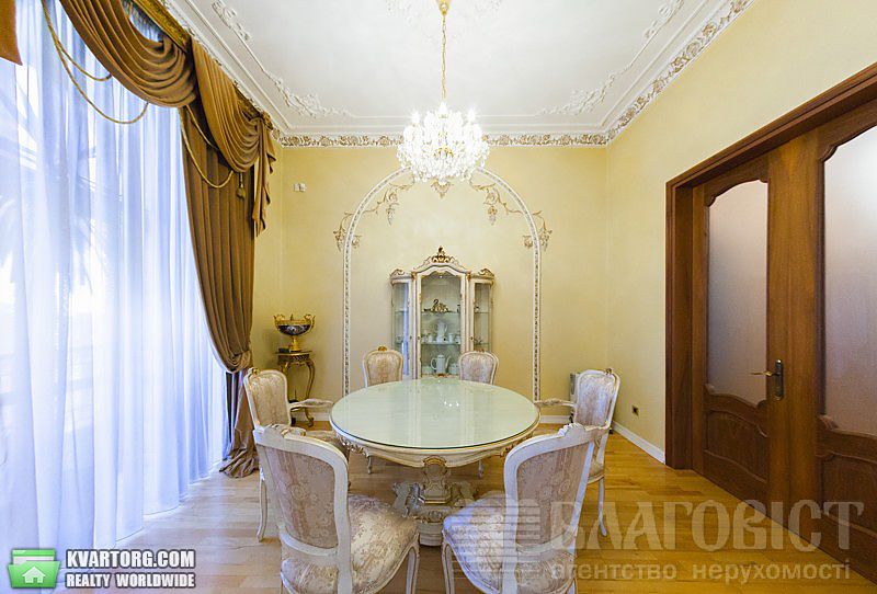 Sell 5-room apartment. Киев,  Воровского — photo 5