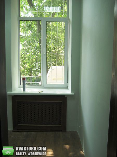 Rent out office. Киев, Толстого — photo 1
