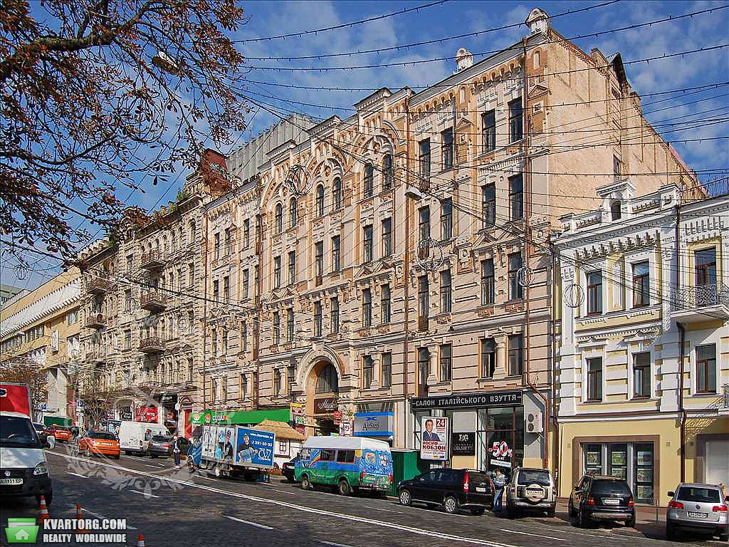 Sell 3-room apartment. Киев,  Богдана Хмельницкого — photo 1