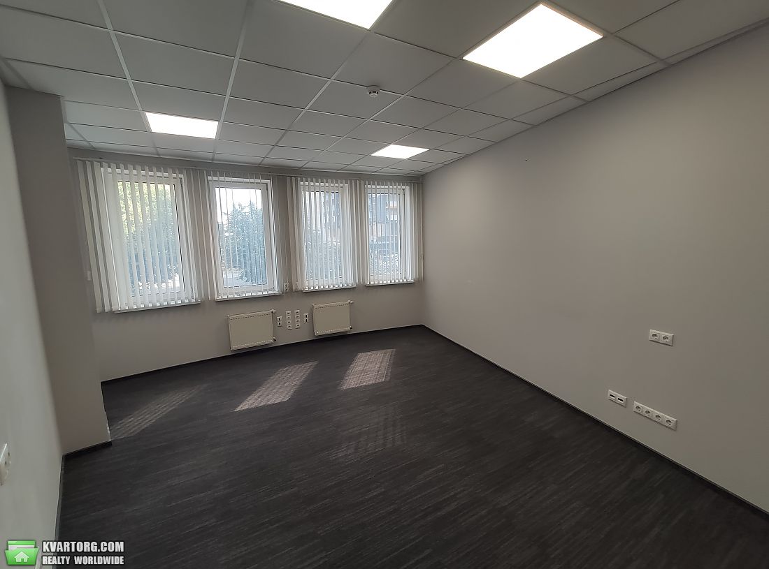 Rent out office. Киев,  Щорса — photo 1