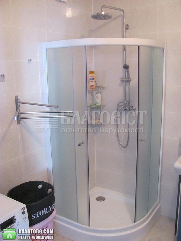 Rent out 2-room apartment. Киев,  Дарвина — photo 7