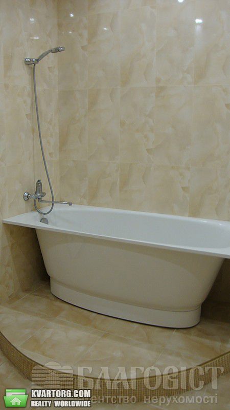 Sell 2-room apartment. Киев,  Щорса — photo 8