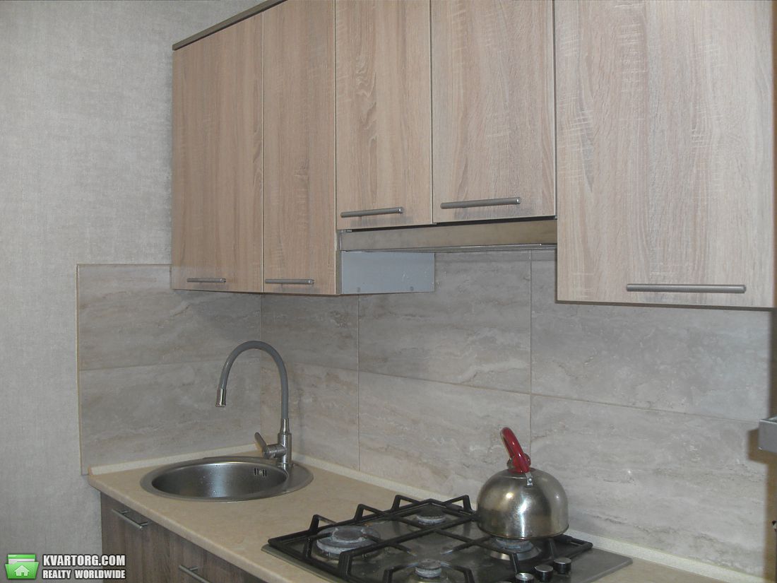 Sell 1-room apartment. Украинка,  Строителей — photo 8
