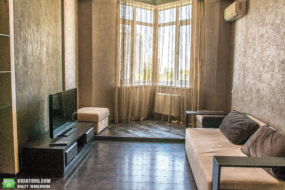 Sell 2-room apartment. Киев,  Щорса — photo 10