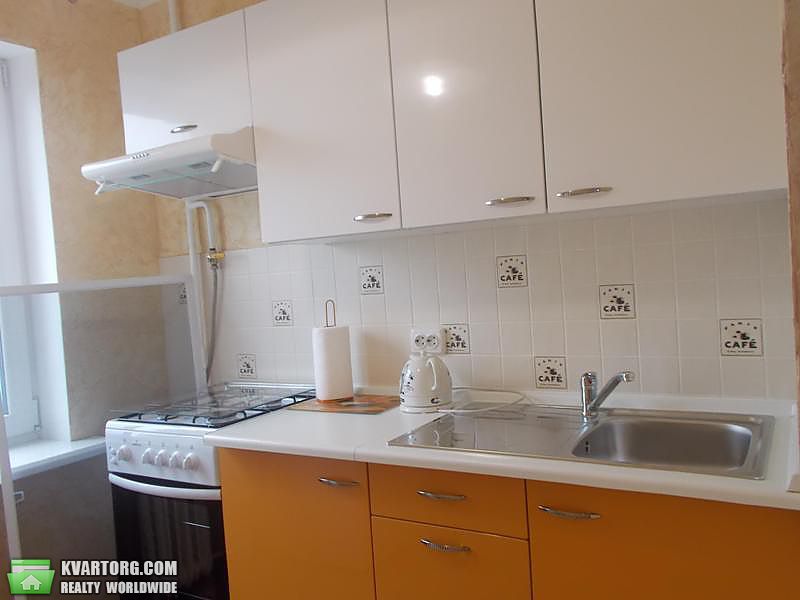 Sell 1-room apartment. Киев, Предславинская — photo 1