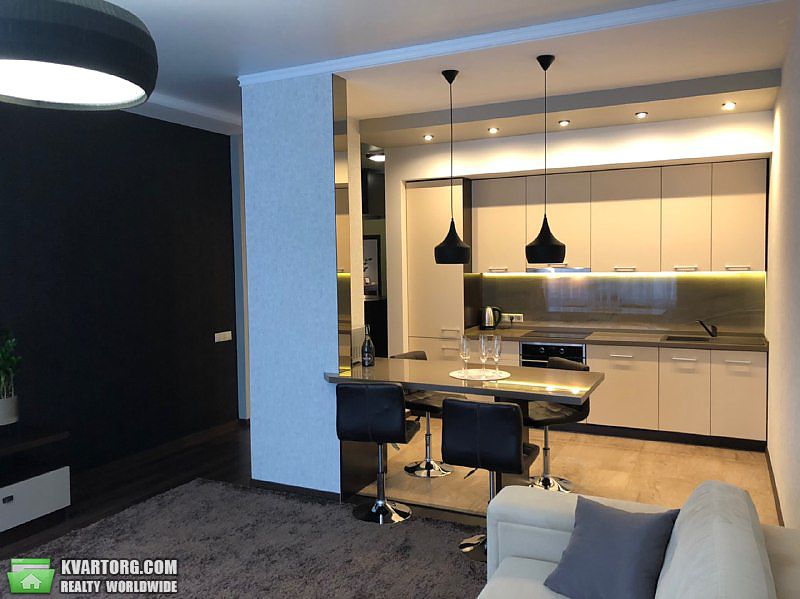 Rent out 3-room apartment. Киев, Драгомирова ул. — photo 5