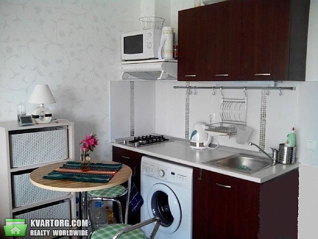 Rent out 1-room apartment. Киев,  Героев Сталинграда пр — photo 2