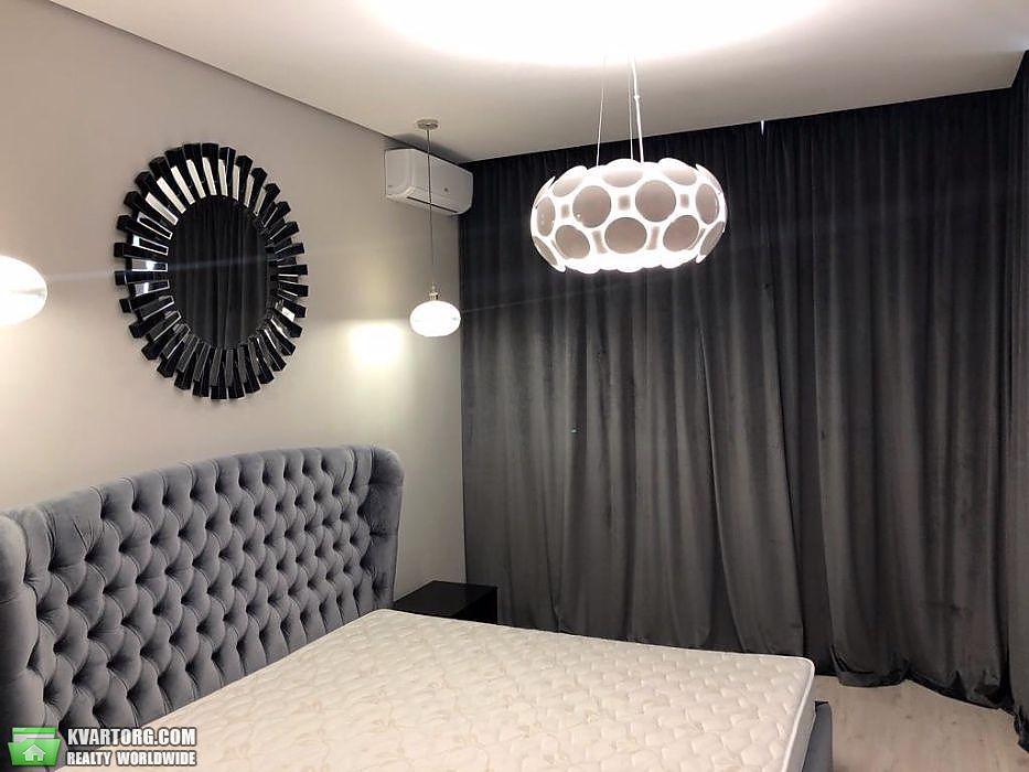 Rent out 2-room apartment. Киев, Ивана Кудри — photo 6