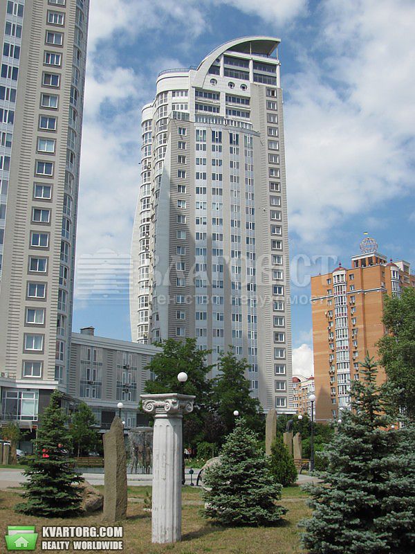 Sell 3-room apartment. Киев,  Оболонская наб — photo 2